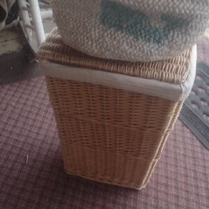Natural Wicker Hamper &Woven Tote with Handles